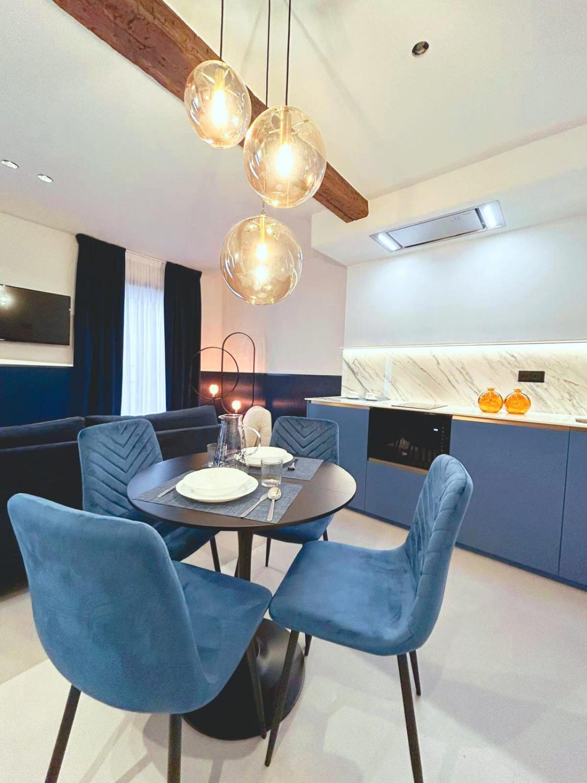 Lemon Suites سانتاندر الغرفة الصورة