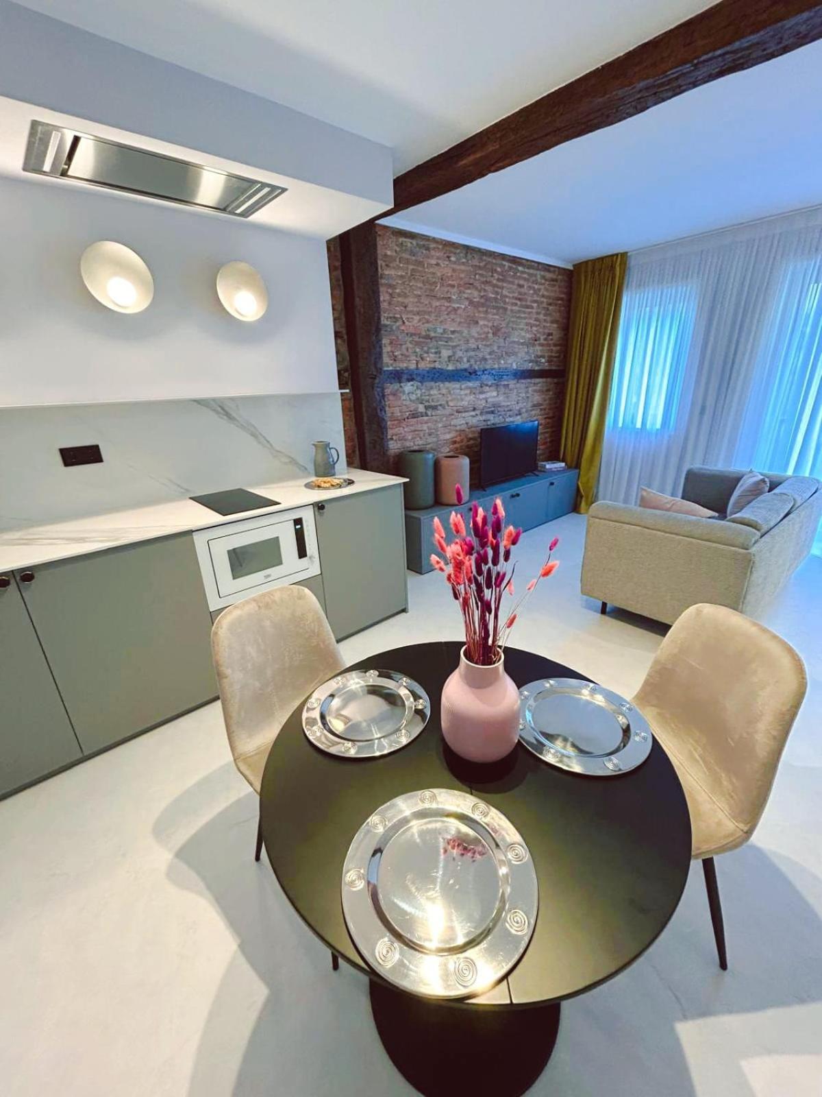 Lemon Suites سانتاندر الغرفة الصورة